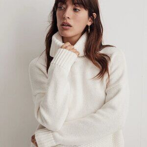 NWT Sadler Turtleneck Sweater - Antique Cream XXS